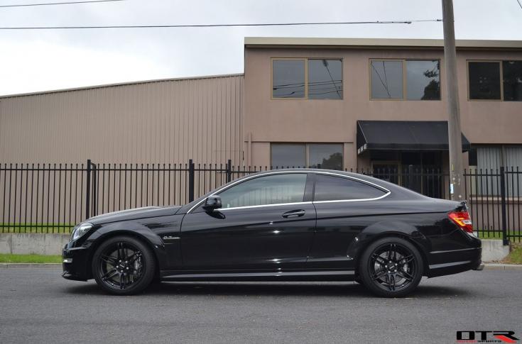 MERCEDES-AMG-C63-BLACK-EDITION-CC02-MATTE-BLACK